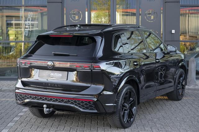 Volkswagen TIGUAN 1.5 eHybrid 204pk R-Line Panoramadak Black Style Trekhaak Stoelkoeling BOMVOL!! NLauto 1e Eigenaar