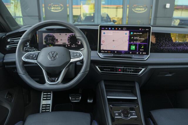 Volkswagen TIGUAN 1.5 eHybrid 204pk R-Line Panoramadak Black Style Trekhaak Stoelkoeling BOMVOL!! NLauto 1e Eigenaar