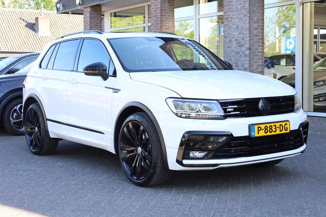 Volkswagen TIGUAN 2.0 TSI 4Motion Highline R-LINE TREKHAAK ELEC.UITKLAPBAAR PANO STOELVERW. ADAPTIVE-CRUISE CARPLAY NAVI CLIMA ELEC-KLEP 2XPDC 21''LMV NETTE AUTO!