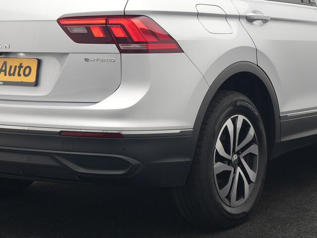 Volkswagen TIGUAN 1.4 TSI eHybrid Active PHEV 245pk Dealer O.H. | Trekhaak Af Fabriek | Adaptive Cruise | Camera | Stoelen & Stuur Verwarmd | Apple Carplay | Navigatie | Virtual Cockpit | DAB | Plug In Hybrid |