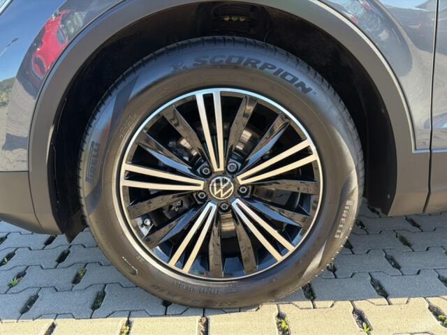 Volkswagen TIGUAN 1.5 TSI DSG 150PK LIFE NAVI/ACC/E-KLEP/PDC/STOELVERW