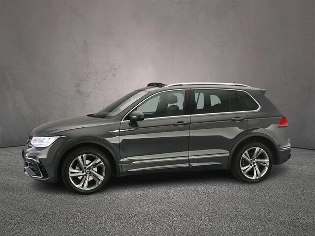 Volkswagen TIGUAN R-Line 1.5 TSI 150pk DSG Automaat Trekhaak, Panoramadak, Adaptive cruise control, Achteruitrijcamera, Navigatie, Elektrische achterklep