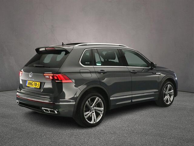 Volkswagen TIGUAN R-Line 1.5 TSI 150pk DSG Automaat Trekhaak, Panoramadak, Adaptive cruise control, Achteruitrijcamera, Navigatie, Elektrische achterklep