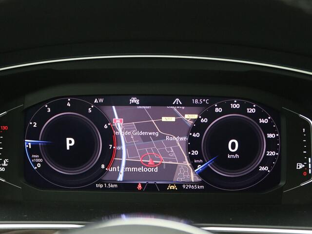 Volkswagen TIGUAN 1.5 TSI ACT Highline Business R 150PK DSG R-line, Panoramadak, Trekhaak, Leder, Memorystoel, Keyless, Elektr. Achterklep, 20" Suzuka, Stoelverwarming