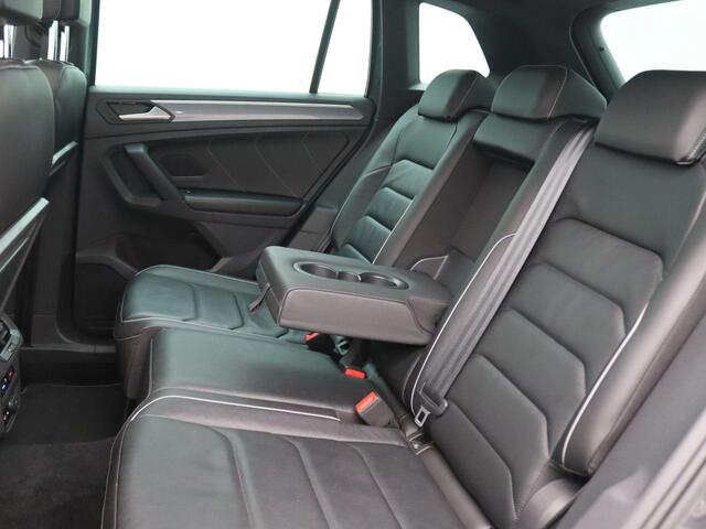 Volkswagen TIGUAN 1.5 TSI ACT Highline Business R 150PK DSG R-line, Panoramadak, Trekhaak, Leder, Memorystoel, Keyless, Elektr. Achterklep, 20" Suzuka, Stoelverwarming