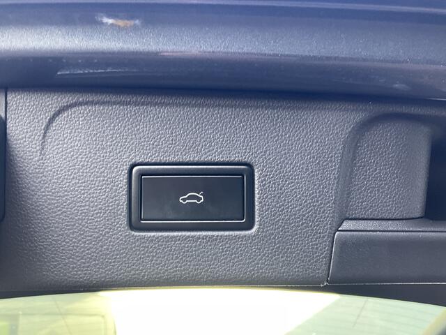 Volkswagen TIGUAN Allspace Teramont 3.6 VR6 277pk 7-Pers Pano Memory Stoelverw+Ventilatie 360° Leer BOMVOL!