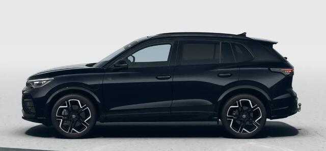 Volkswagen TIGUAN 1.5 eHybrid 204PK DSG R-Line Edition / Black Style / Trekhaak / Panoramadak / 20'' LMV / VW