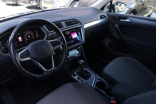 Volkswagen TIGUAN 1.4 TSI eHybrid Life | ACC | LED | Carplay |