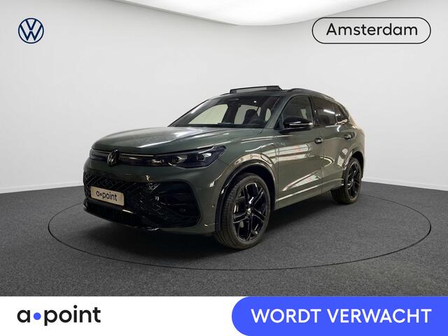 Volkswagen TIGUAN 1.5 eHybrid R-Line Edition 204 pk Automaat (DSG) | Navigatie | Panoramadak | Parkeersensoren (Park assist) | Rondomzicht camera | Stoelverwarming v/a | Black Style pakket | R-Line |
