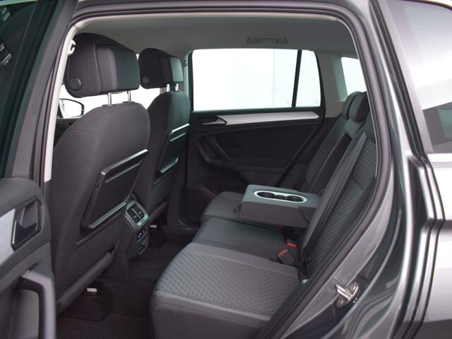 Volkswagen TIGUAN 1.5 TSI ACT Comfortline | DSG o Trekhaak o NAP o 1e Eigenaar