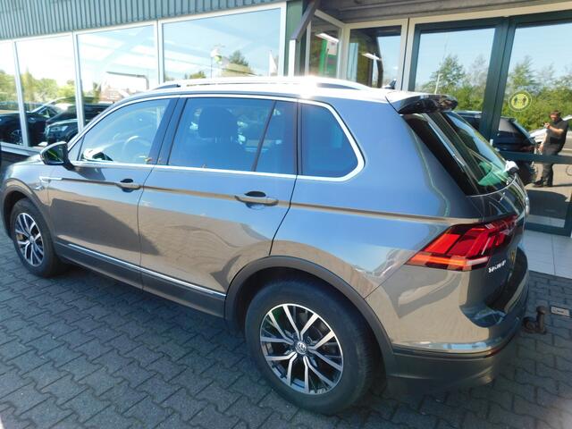 Volkswagen TIGUAN 1.5TSI 150PK COMF.Line! All-in Prijs! Trekhaak!