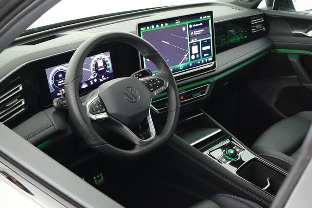 Volkswagen TIGUAN 1.5 204pk eHybrid R-Line Edition Black Style Trekhaak 360Camera Leder Memory Stoelventilatie HUD H/K Keyless Virtual Cockpit Navigatie