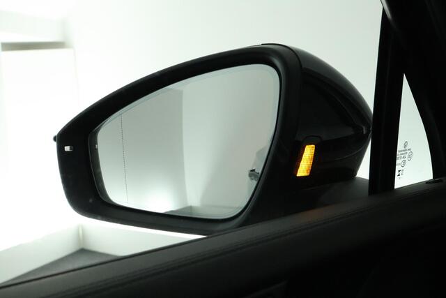 Volkswagen TIGUAN 1.5 204pk eHybrid R-Line Edition Black Style Trekhaak 360Camera Leder Memory Stoelventilatie HUD H/K Keyless Virtual Cockpit Navigatie
