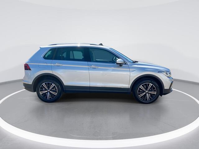 Volkswagen TIGUAN 1.4TSIeHybrid 180kW/245PK Elegance DSG · Leder · Panoramadak · 360°Camera + Parkeersensoren