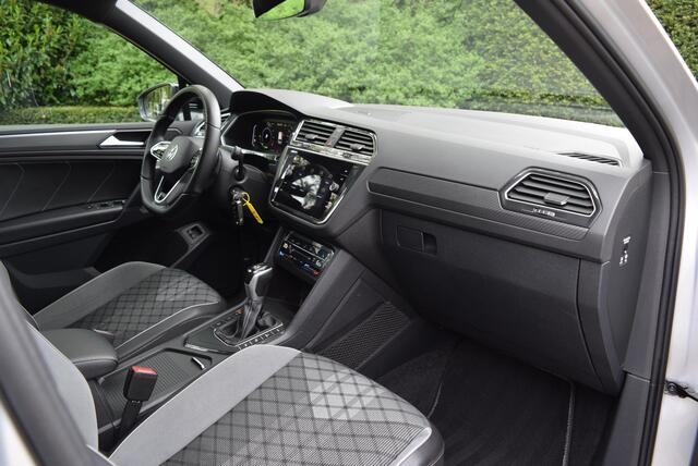 Volkswagen TIGUAN 1.4 TSI eHybrid R-Line | CarPlay | Trekhaak | Stoelverwarming