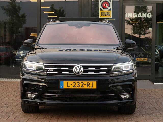 Volkswagen TIGUAN Allspace 1.5 TSI Highline Business R 7p. | Panorama dak | Comfort Stoelen | Camera