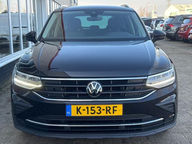 Volkswagen TIGUAN 1.5 TSI Life Business | Parkeer Camera | Stuur Verwarming | Adaptive Cruise