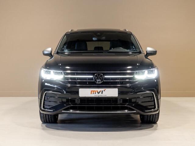 Volkswagen TIGUAN Allspace 2.0 2X R-Line / 7 pers. / 190pk / Panorama dak / Leder / Trekhaak
