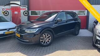 volkswagen-tiguan-1.5-tsi-life-busi