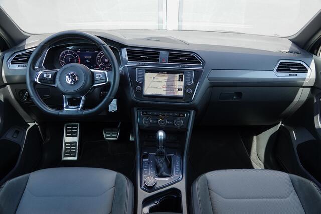 Volkswagen TIGUAN 1.4Tsi 150Pk DSG6 | 4Motion | Panoramadak | Achteruitrijcamera | Trekhaak | 20''