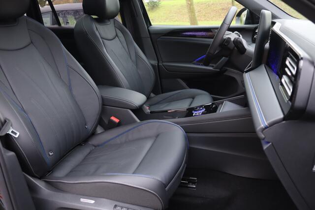 Volkswagen TIGUAN 1.5 eHybrid 272pk R-Line Black Style Pano/Leder/IQ.Light HD/360/Headup/HK/Keyless/ACC/DCC/Elek. stoelen/Dodehoek/20"/Trekhaak wegkl.
