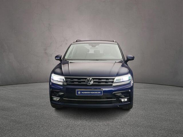 Volkswagen TIGUAN Highline Business R 1.4 TSI 150pk DSG Automaat Trekhaak, Elektrische achterklep, Adaptive cruise control, LED koplampen, Navigatie