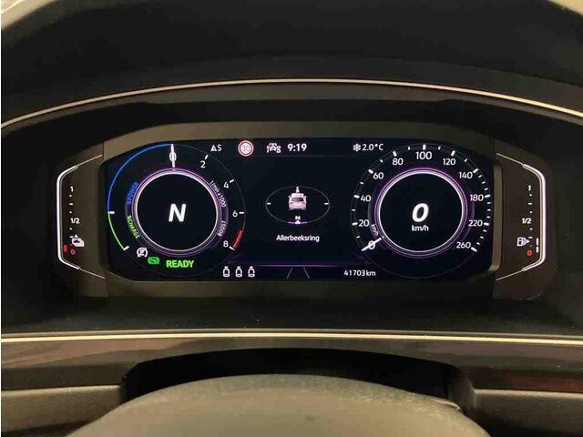 Volkswagen TIGUAN 1.4 TSI eHybrid 245pk PHEV R-Line Business / iQ Light / Camera / Navigatie