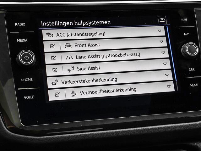 Volkswagen TIGUAN 1.4 TSI 245pk DSG eHybrid Elegance · Panoramadak · Camera · Apple/Android Car Play · Dodehoek Detectie · 18'' Inch ·