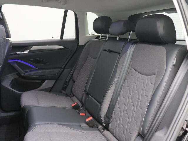 Volkswagen TIGUAN 1.5 eHybrid Life Edition 204PK DSG Trekhaak, Achteruitrijcamera, Keyless, Side Assist, Navi via Apple Carplay/Android Auto, Elektr. Achterklep, Stoel-Stuurverwarming, 18" LM Velgen
