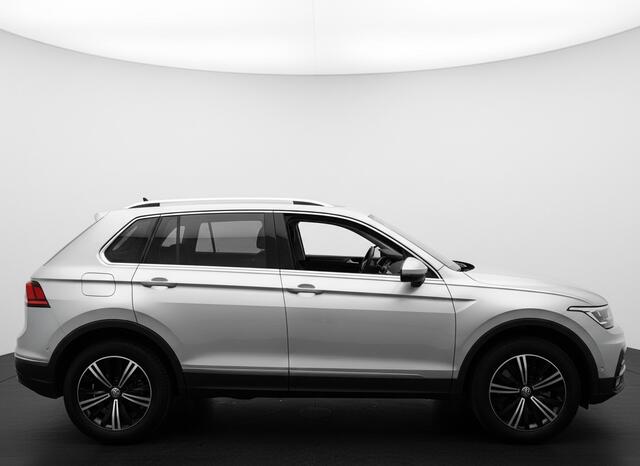 Volkswagen TIGUAN TSI 245PK HYBRIDE DSG ELEGANCE VIRTUAL/NAVI/IQ.LIGHT