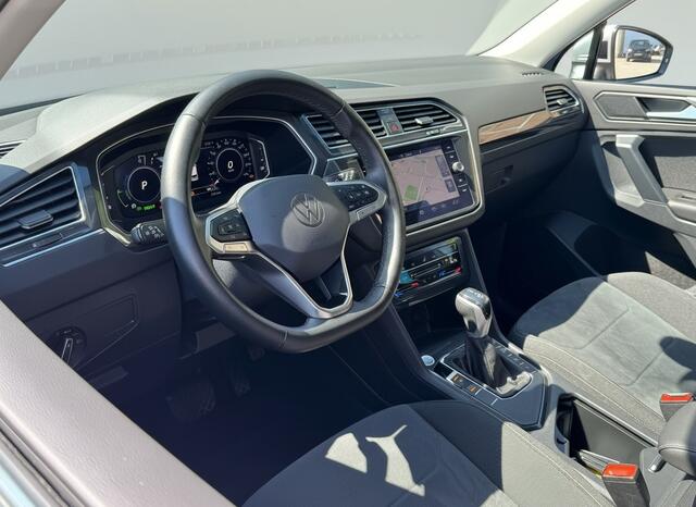 Volkswagen TIGUAN TSI 245PK HYBRIDE DSG ELEGANCE VIRTUAL/NAVI/IQ.LIGHT