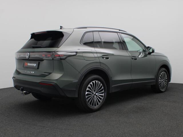 Volkswagen TIGUAN 1.5 eHybrid Life Edition 204PK DSG Trekhaak, 360gr. Camera, Keyless, Elektr. Achterklep, 18" LM Velgen, Side Assist, Stoel-Stuurverwarming, Zwarte hemelbekleding, Navi via Apple Carplay/Android auto