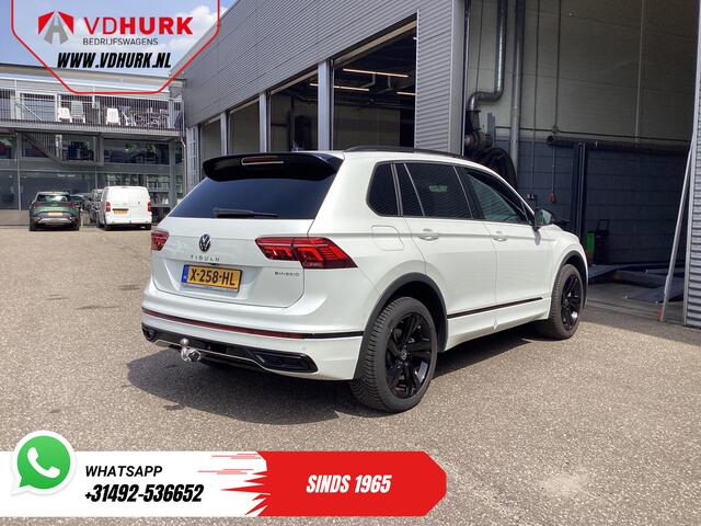 Volkswagen TIGUAN 1.4 TSI eHybrid R-Line Pano/ IQ-Light/ Head-Up/ Elek.Trekhaak/ Elek.Klep/ Adapt.Cruise/ Parlemoer/ Stoelverw./ Climate/ Carplay/ Navi/