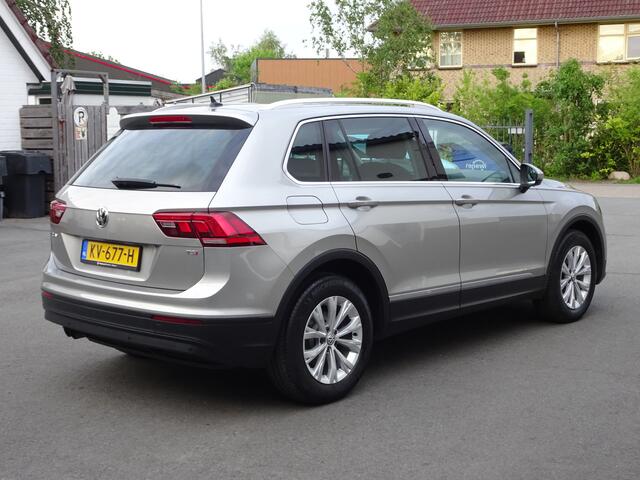 Volkswagen TIGUAN 1.4 TSI Comfortline Automatische airco, panorama dak, stoelverwarming, navigatie, led verlichting, massage stoel, navigatie, licht metalen velgen, enz.