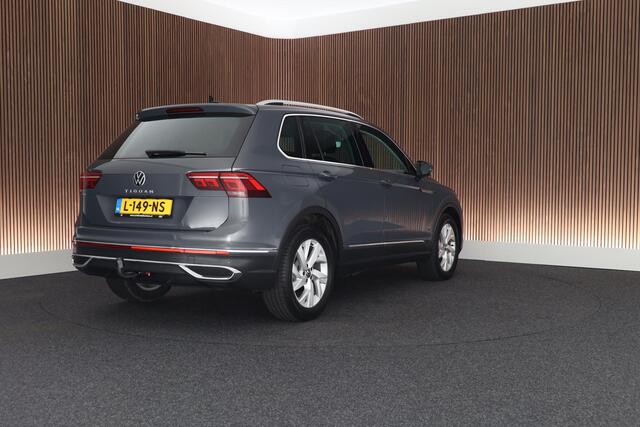 Volkswagen TIGUAN 1.5 TSI 150pk DSG Elegance Trekhaak Camera Stoelverwarming Navigatie Keyless Stoelverwarming IQ.Light