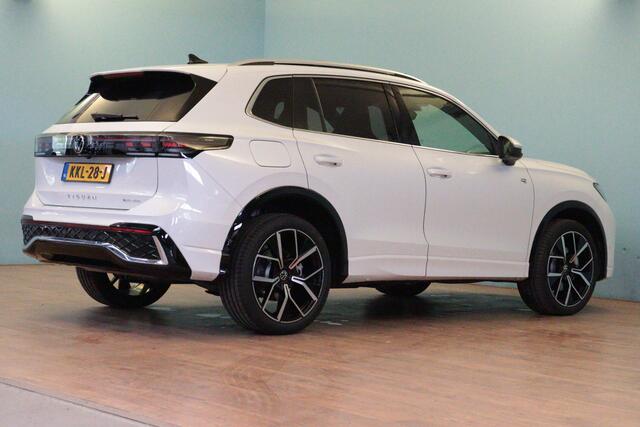 Volkswagen TIGUAN 1.5 eHybrid R-Line Business | APPCONNECT | CAMERA + PDC | SCHUIF / KANTELDAK | LANE-ASSIST | AMBIENT LIGHT |