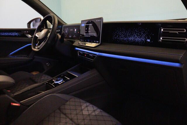 Volkswagen TIGUAN 1.5 eHybrid R-Line Business | APPCONNECT | CAMERA + PDC | SCHUIF / KANTELDAK | LANE-ASSIST | AMBIENT LIGHT |