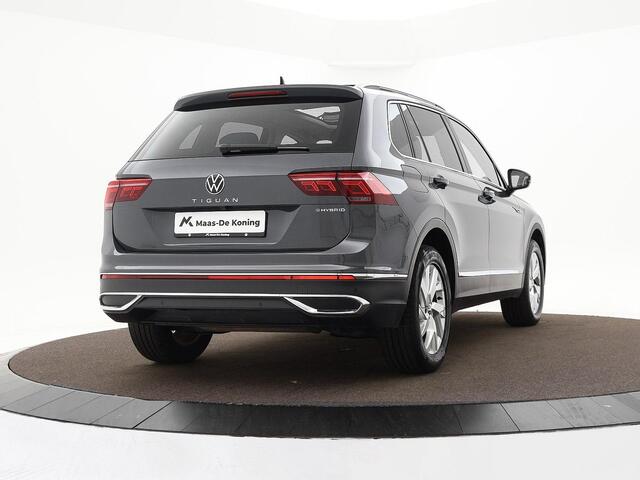 Volkswagen TIGUAN 1.4 TSI 245pk eHybrid Elegance · Panoramadak · Camera · P-Sensoren · Dodehoek Detectie · 19'' Inch ·