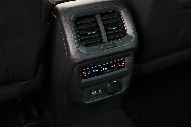 Volkswagen TIGUAN 1.4 TSI eHybrid ACC Carplay Navi PDC