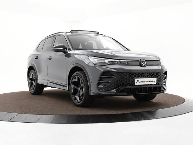 Volkswagen TIGUAN 1.5 eHybrid 272pk DSG R-Line Edition · Panoramadak · Inklap. Trekhaak · 360 Camera · Matrix LED · Massagefunctie · Keyless · Garantie t/m 27-10-2029 of 100.000km