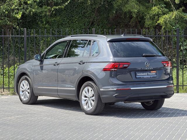Volkswagen TIGUAN 1.4 TSI eHybrid Life | Trekhaak | Leer | Camera