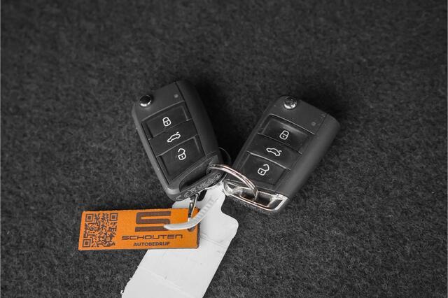 Volkswagen TIGUAN 1.4 TSI eHybrid Elegance Lederen Memory Seats Pano HUD ACC 360°