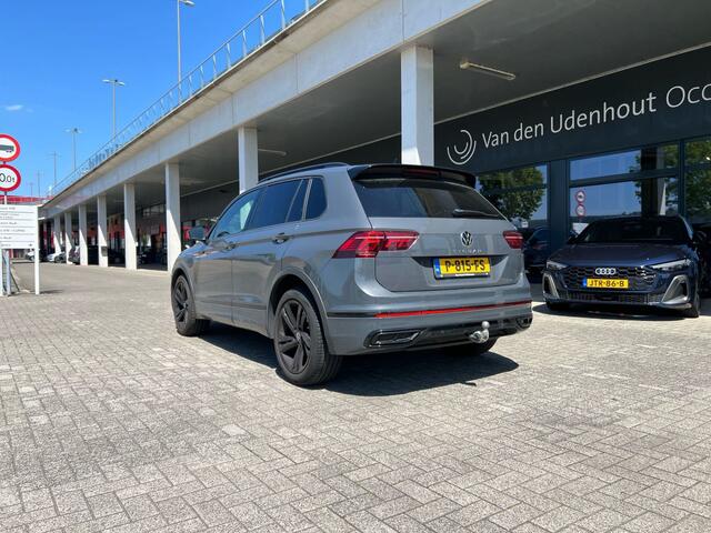 Volkswagen TIGUAN 1.5 TSI R-Line Business+ | Trekhaak | Panoramadak | Black Style |