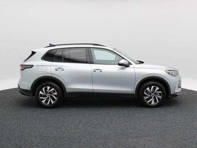 Volkswagen TIGUAN 1.5 eHybrid Life Edition | Trekhaak | Navigatie | Adaptieve Cruise Control | Adaptief Onderstel |