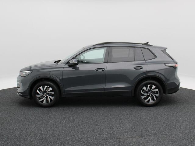 Volkswagen TIGUAN 1.5 eHybrid Life Edition | Trekhaak | Navigatie | Adaptieve Cruise Control | Adaptief Onderstel |