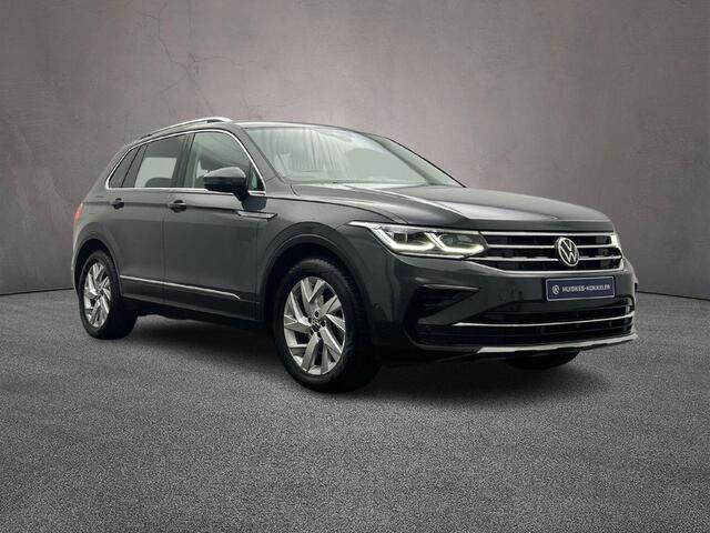 Volkswagen TIGUAN Elegance 1.5 TSI 150pk DSG Automaat Trekhaak, Panoramadak, Adaptive cruise control, Elektrische achterklep, LED matrix koplampen, Achteruitrijcamera