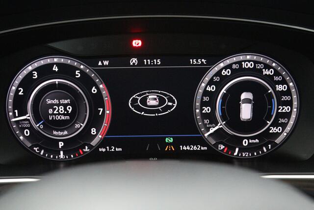 Volkswagen TIGUAN 1.4 TSI ACT 150 PK Automaat R-Line Comfortline BNS, Camera, Climate Control, LED