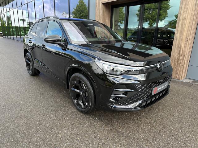 Volkswagen TIGUAN 1.5 eHybrid R-Line | Black line | 360 Camera | Harman/Kardon | Trekhaak | Dode hoek | IQ light | Elek. klep | Rijklaar incl. garantie