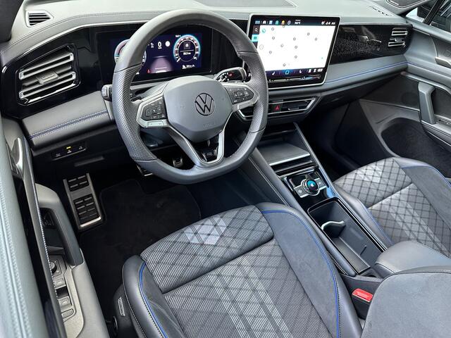 Volkswagen TIGUAN 1.5 eHybrid R-Line | Black line | 360 Camera | Harman/Kardon | Trekhaak | Dode hoek | IQ light | Elek. klep | Rijklaar incl. garantie