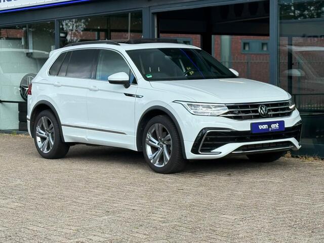 Volkswagen TIGUAN 1.5 TSI R-Line Volkswagen Tiguan | 3 X R | panorama | Adaptive cruise | Automaat |